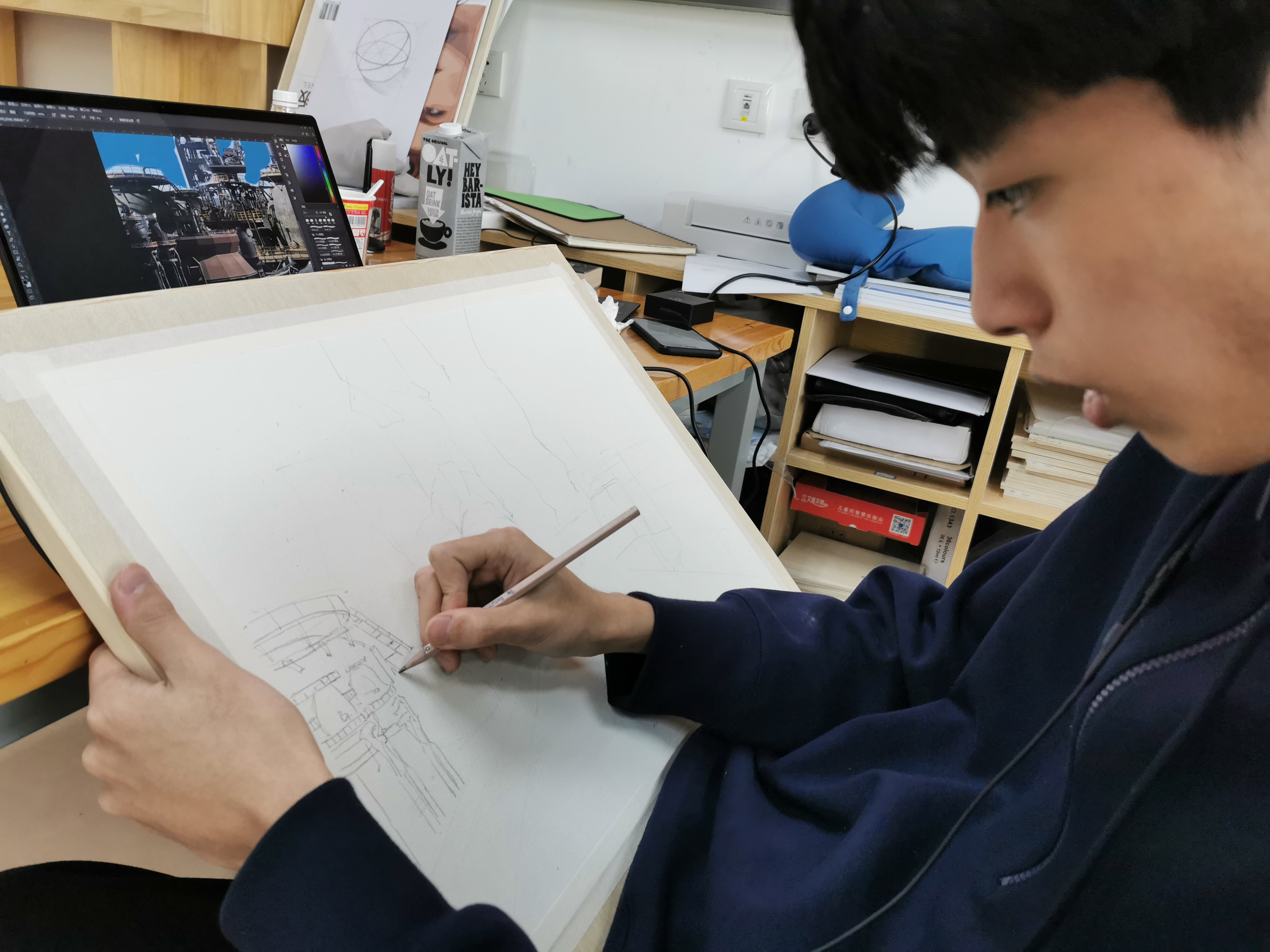 百里挑六，祝贺益田翰德学校陈朴岩同学获得伦敦大学学院纯艺术专业预录取